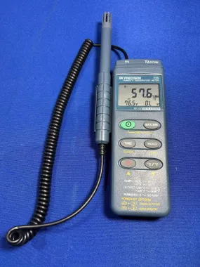 B&K Precision 725 Thermometer